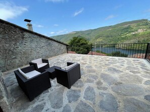 Terrace/patio - Villa in the Ribeira Sacra, O Batuxo (Pantón (Lugo))