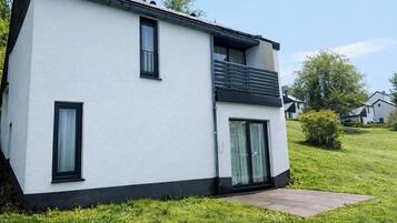 ํ์ฐ์ค | ์ธ๊ด