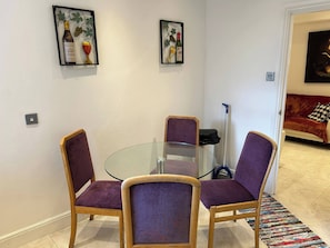 Apartment, 5 Schlafzimmer, Stadtblick | Esszimmer