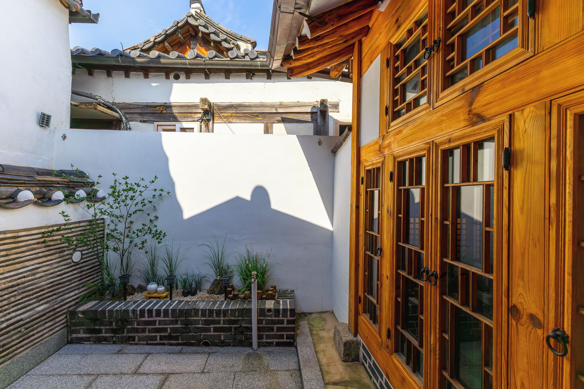 Villa i japansk stil - balkon - byudsigt | Overnatningsstedets område