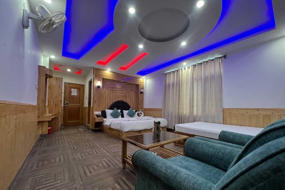 Superior Triple Room | Free WiFi