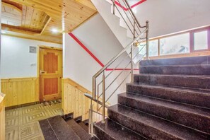 Interior - Hotel Sunlight Manali (Manali)