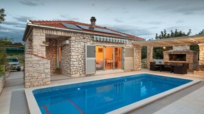 Pool - Holiday Home Ivona by Villas Guide (Vela Luka)