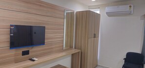 Kamar Double Deluks, pemandangan kota | Interior