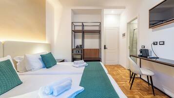 Twin Room, 2 Single Beds (1 Bedroom) | 1 bedroom, bed sheets