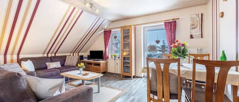 TV, DVD player, stereo