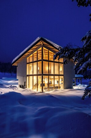 Stórt lúxuseinbýlishús - fjallasýn | Ókeypis þráðlaus nettenging, rúmföt