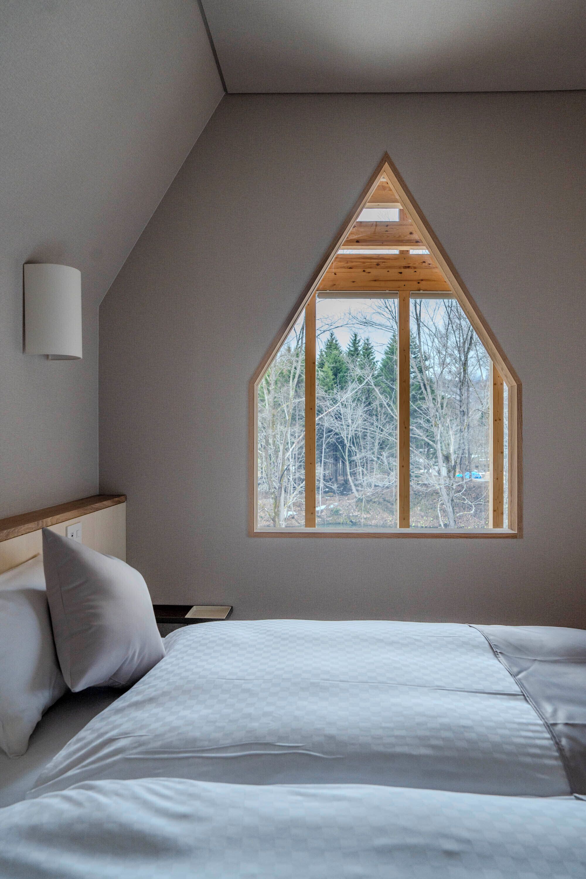 Luxury Villa, Lake View | Free WiFi, bed sheets