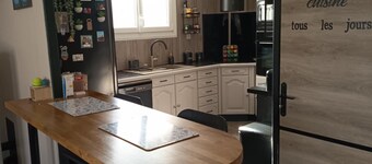 Sacha house in a quiet urban area