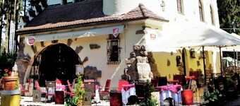 REZIDENCE ZÁMEČEK - BOUTIQUE HOTEL