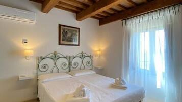 Apartment, Balcony, Garden View | Free WiFi