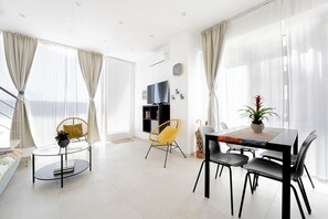 Nhà Duplex, 2 phòng ngủ, quang cảnh biển | Khu ăn uống