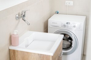 Nhà Duplex, 2 phòng ngủ, sân hiên, quang cảnh biển | Nội thất