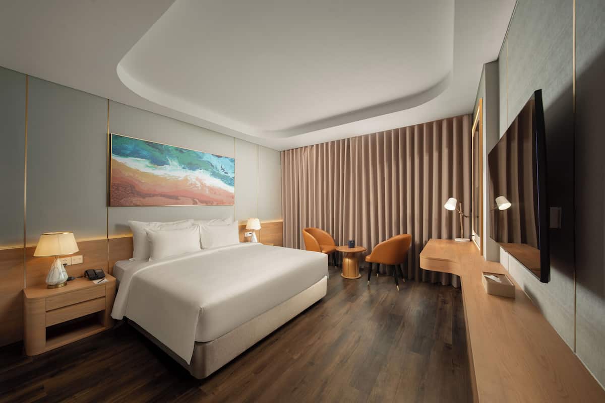 Superior Double Room | Free minibar items, in-room safe, free WiFi