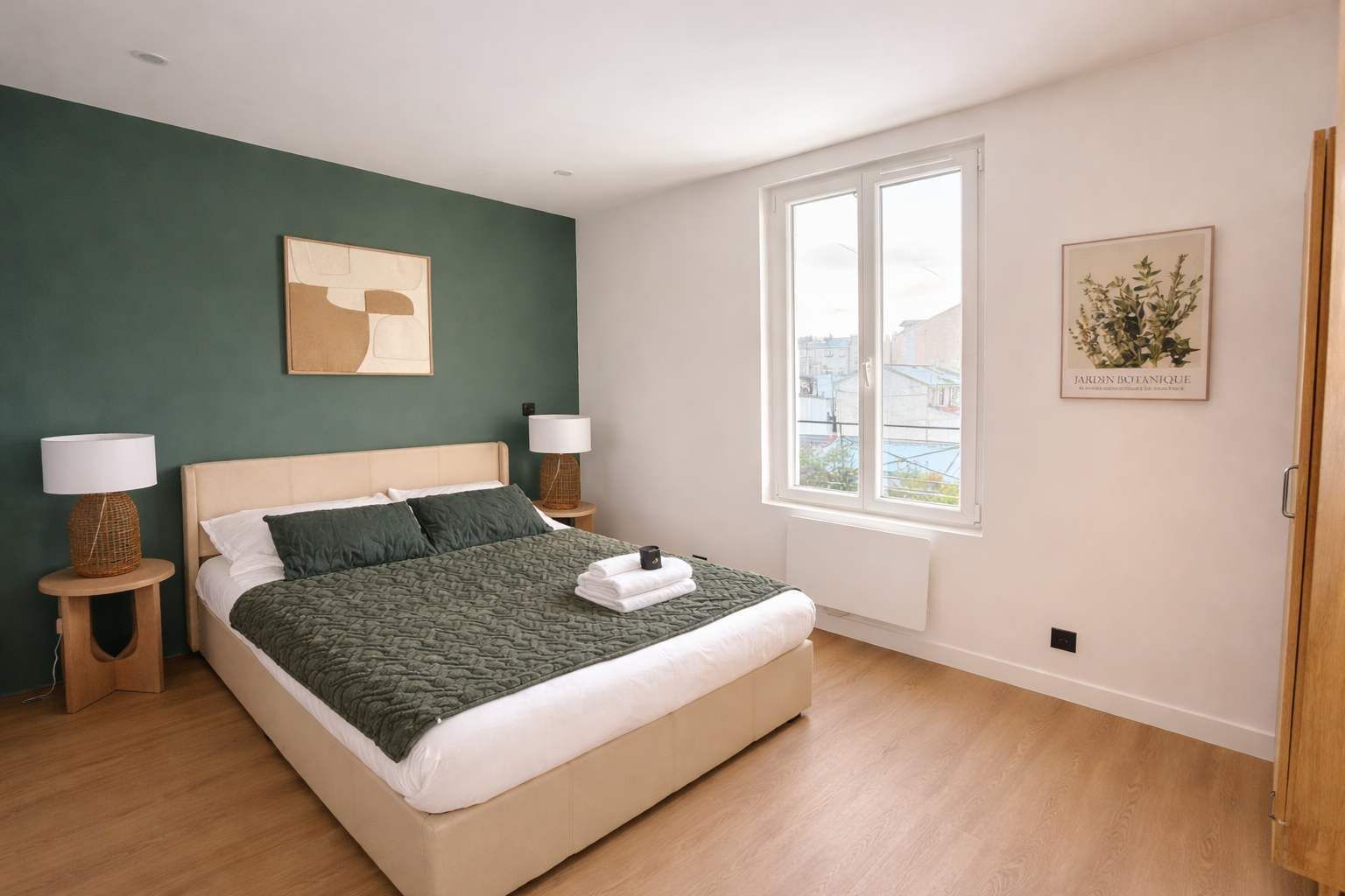 Fer et planche à repasser, Wi-Fi, draps fournis