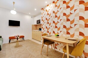 Dining - Appartement Cosy Faubourg Saint-Denis 4P (Paris)