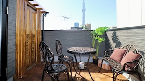 Vila Keluarga, pemandangan kota | Teras/patio
