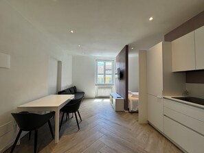 1 camera, culla da viaggio, Wi-Fi, lenzuola