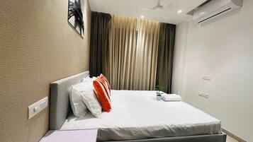 1 bedroom, WiFi, bed sheets