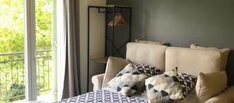 Modern villa with AC in Lougratte