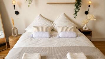 2 bedrooms, free WiFi, bed sheets