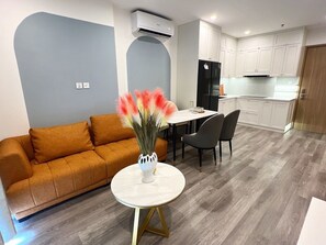 Living area - Luxury Metropole Thu Thiem by EHG (Thu Thiem)