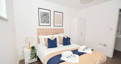 Modern 2 Bedroom Apartment in Central Wigan