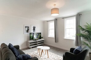 TV, offices - Harbour-Side Retreat | 1-Bed Flat in Whitehaven (Whitehaven)