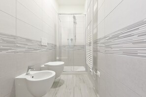 Appartement, 1 chambre | Salle de bain