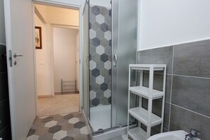 Apartment | Bathroom - Suite dei Vanni - Free private parking (Florence)