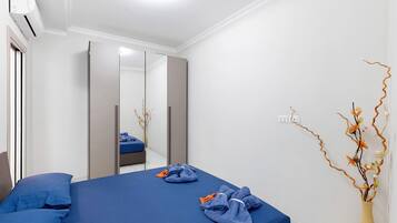 Ferros/tábuas de passar roupa, Wi-Fi, roupa de cama