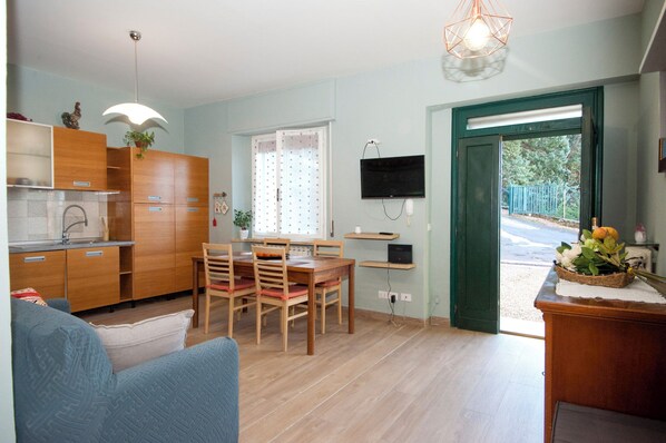 Leilighet, 2 soverom | Oppholdsområde