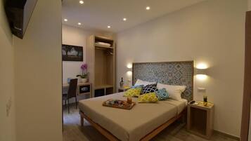 Double Room, Balcony, Garden View