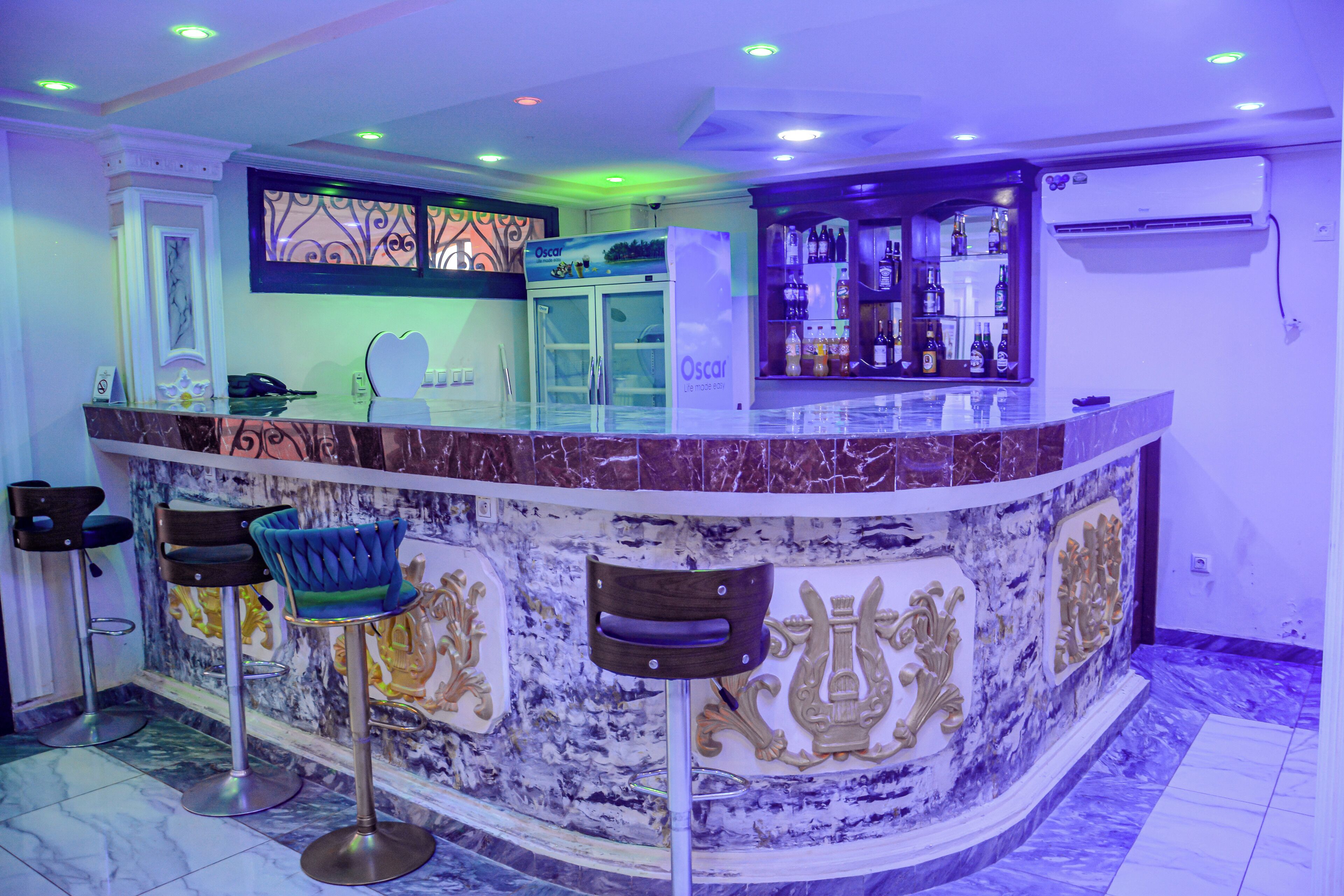 Bar (en el alojamiento)