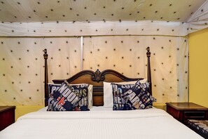 Comfort Cottage, Garden View | Desk, laptop workspace, free WiFi - Alaya Stays Fortezza (Sohna)