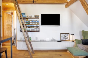 TV - Apartment 'Beim Senner' with Balcony and Wi-Fi (Halblech)