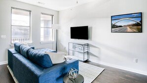 Unclassified image, 2 of 5, button - TWO CozySuites Music Row Lovely Condo in Nashville (Nashville)