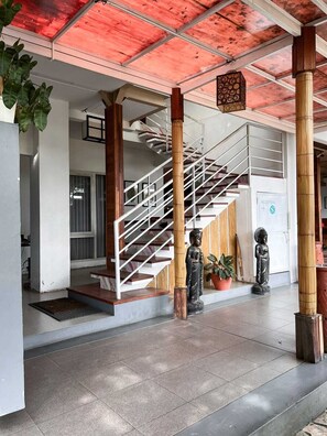 Reception - Lacasa Senggigi By Royal Amreetha (Senggigi)