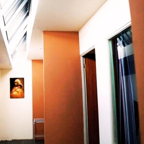 Quadrupla Basic | Wi-Fi gratuito, lenzuola