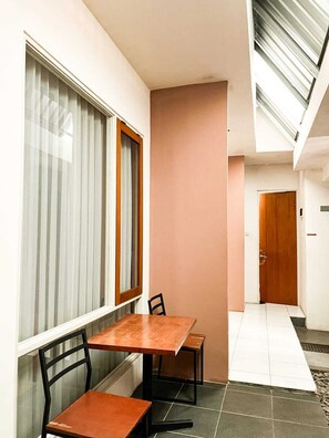 Basic Quadruple Room - Lacasa Senggigi By Royal Amreetha (Senggigi)