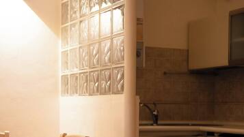 Apartment, 1 Bedroom | Dobi