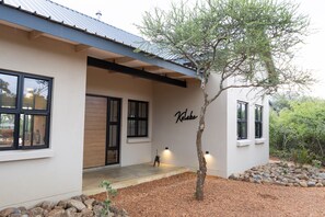 Villa | 3 bedrooms - Villa Kolobe in Hoedspruit (Hoedspruit)