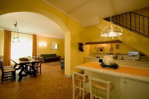 Interior - Borgo della Meliana  (Gambassi Terme)
