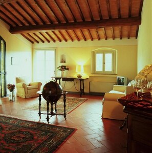 Interior - Borgo della Meliana  (Gambassi Terme)