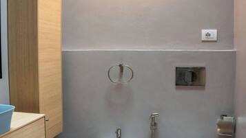 Apartment, 1 Bedroom | Bilik Mandi