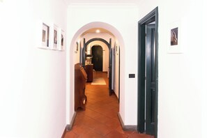 Interior - Central and spacious apartment near St. Peter-Tiny House (Roma)