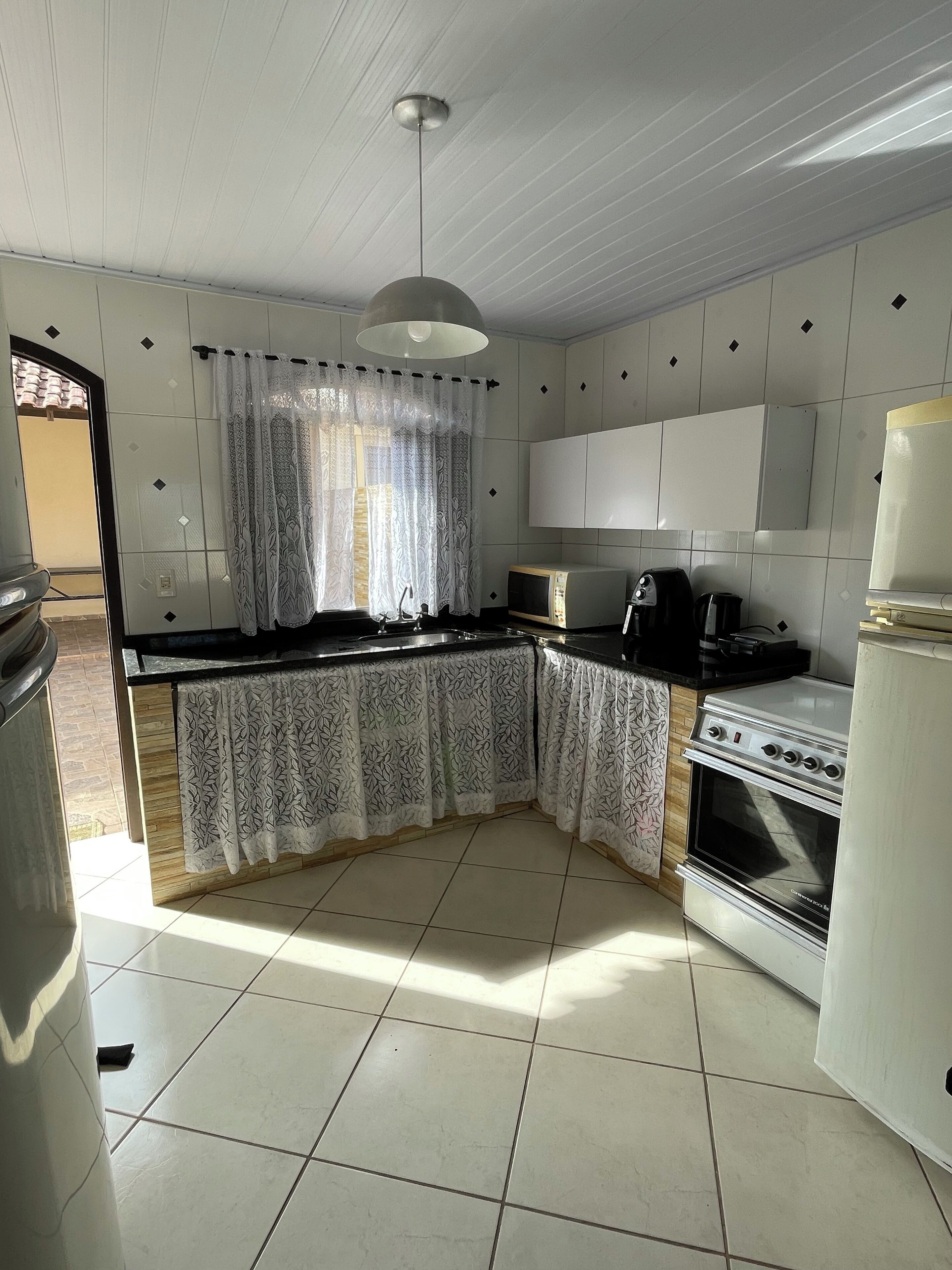 Micro-ondas, fogão, cooktop