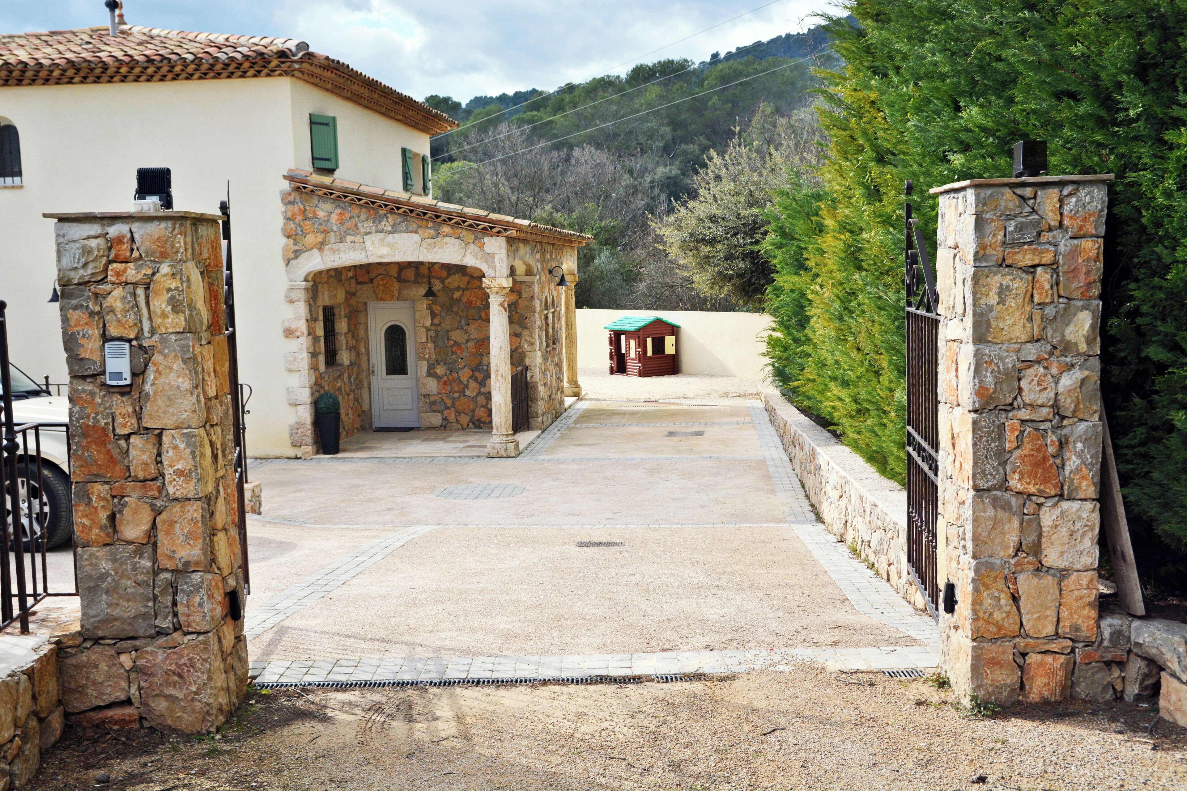 Enceinte de l’hébergement