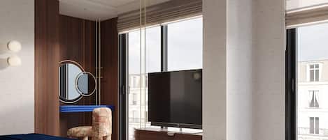 In-room safe, free WiFi