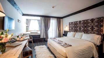 Standard Triple Room, Balcony, Mountain View | In-room safe, desk, free WiFi